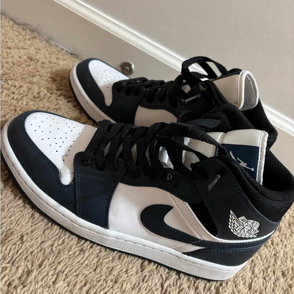 Midnight navy Jordan ones